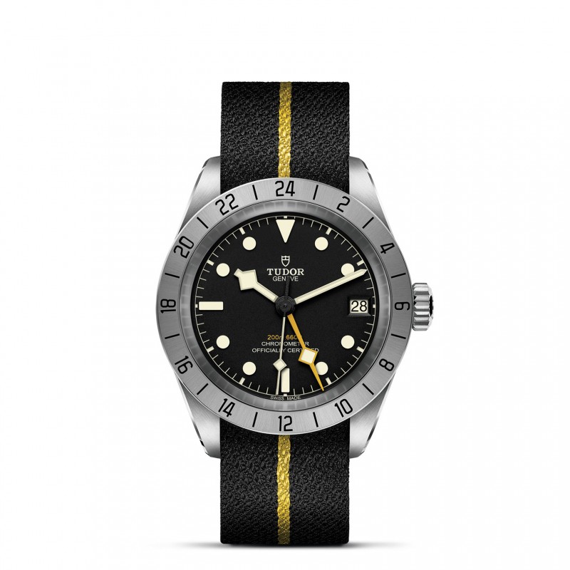 TUDOR Black Bay Pro Watch - M79470-0002 at Lenkersdorfer