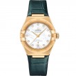 29 mm, Yellow Gold On Leather Strap