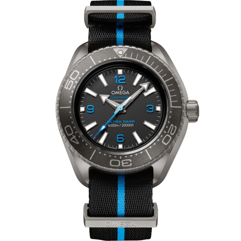 45.5 mm, Titanium On Nato Strap