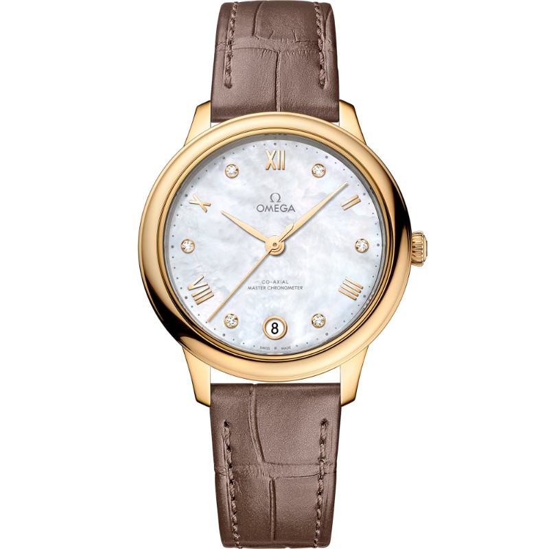 34 mm, Yellow Gold On Leather Strap
