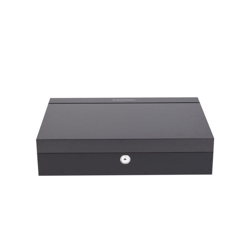 Neo Case 12 Carbon High-gloss