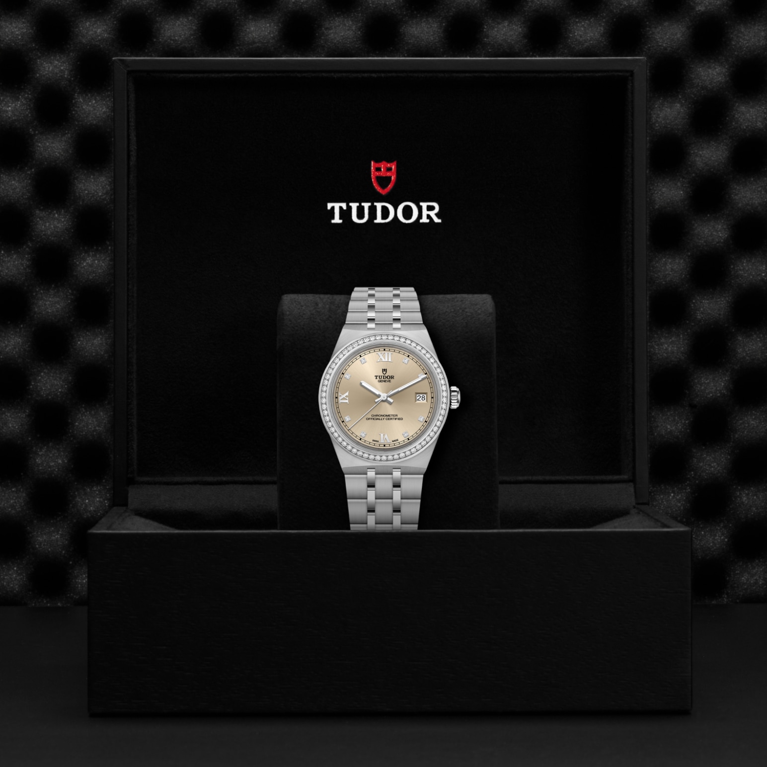 TUDOR Royal Watch - M2836C1S0-0001 at Lenkersdorfer