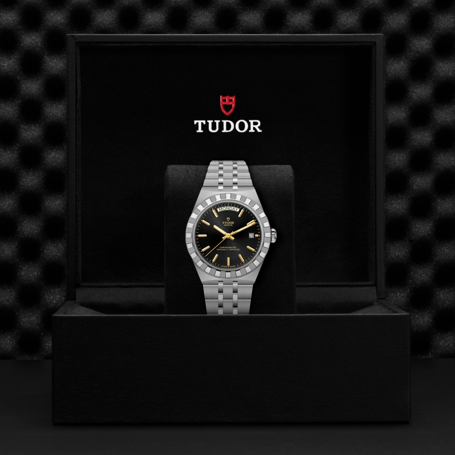 TUDOR Royal Watch - M2840D1A0-0001 at Lenkersdorfer