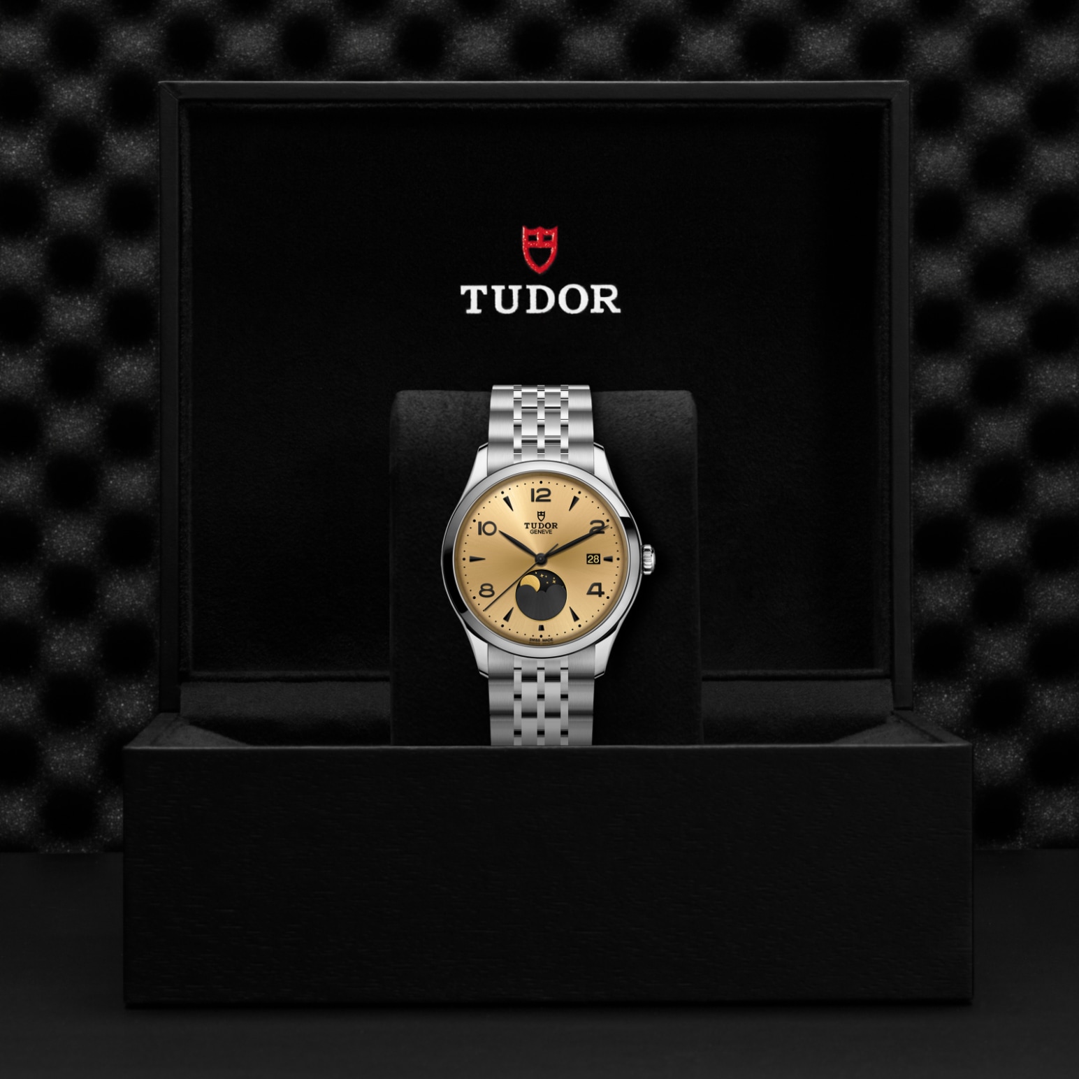 TUDOR 1926 Watch - M91560-0001 at Lenkersdorfer