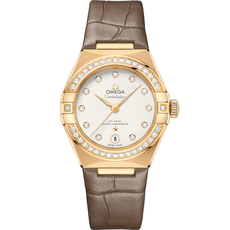 29 mm, Yellow Gold On Leather Strap