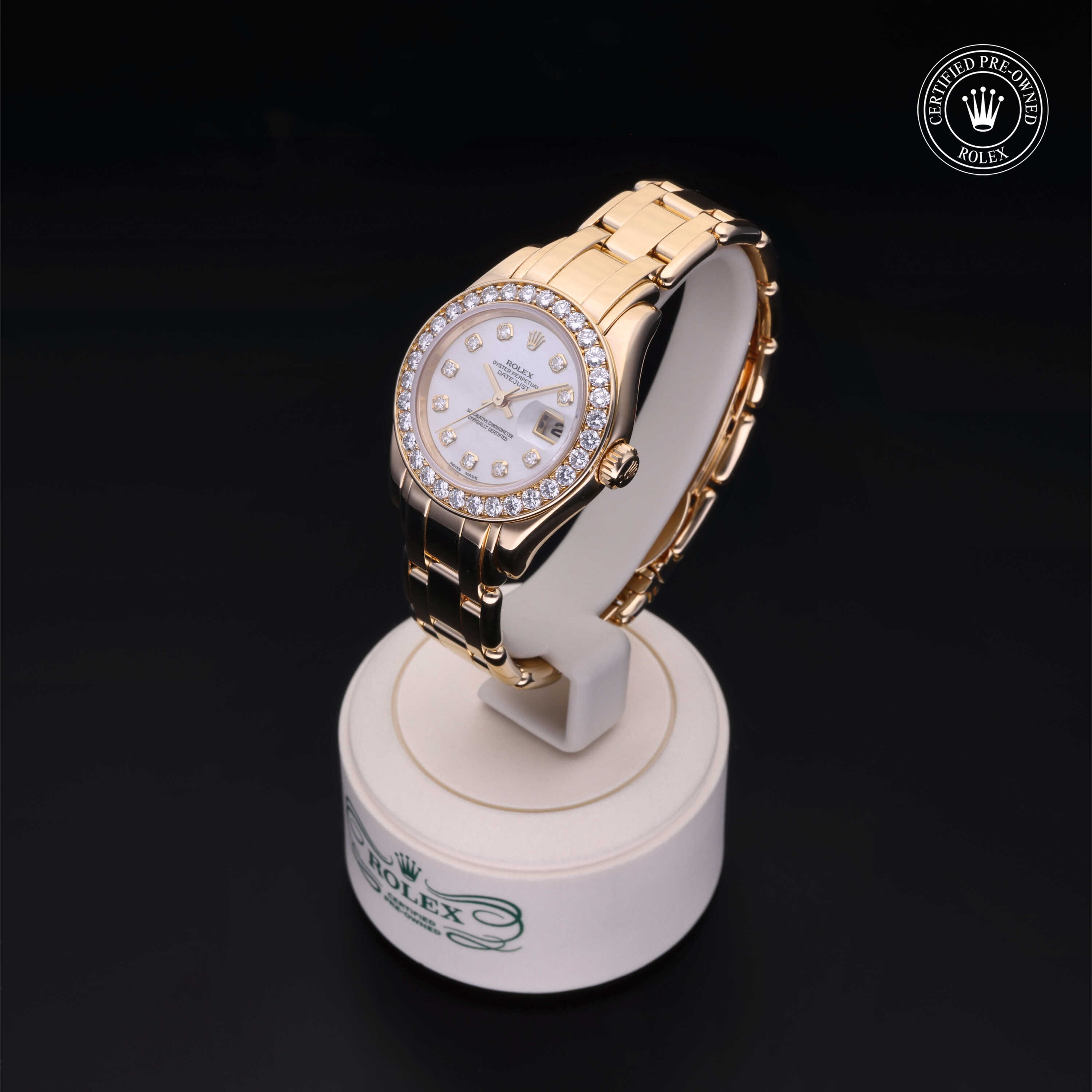 Oyster Perpetual Pearlmaster 29