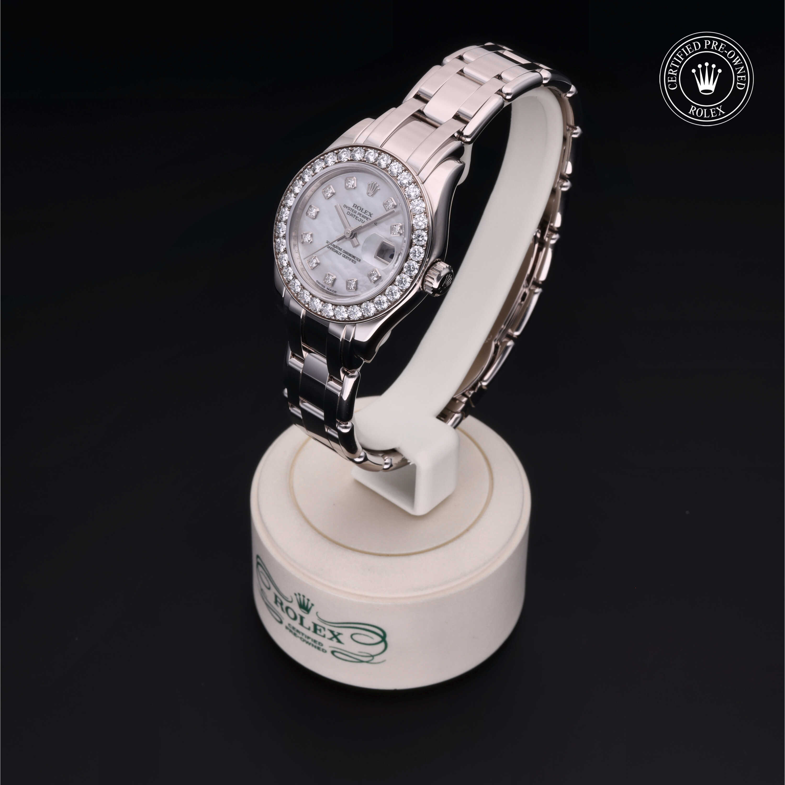 Oyster Perpetual Pearlmaster 29