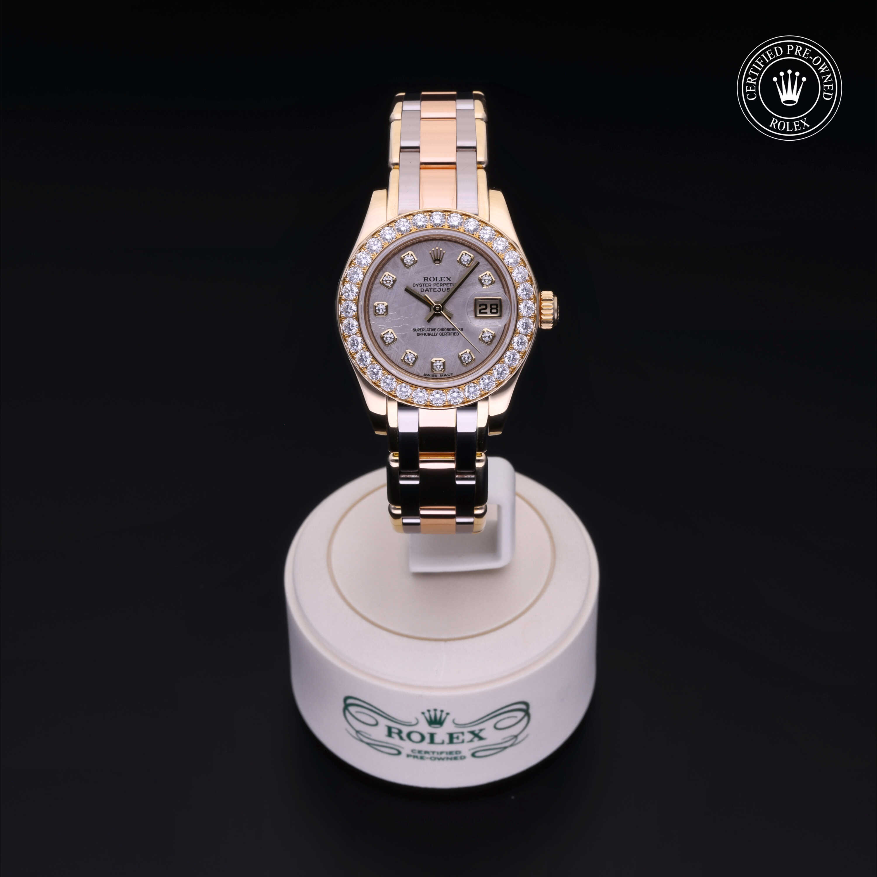 Oyster Perpetual Pearlmaster 29