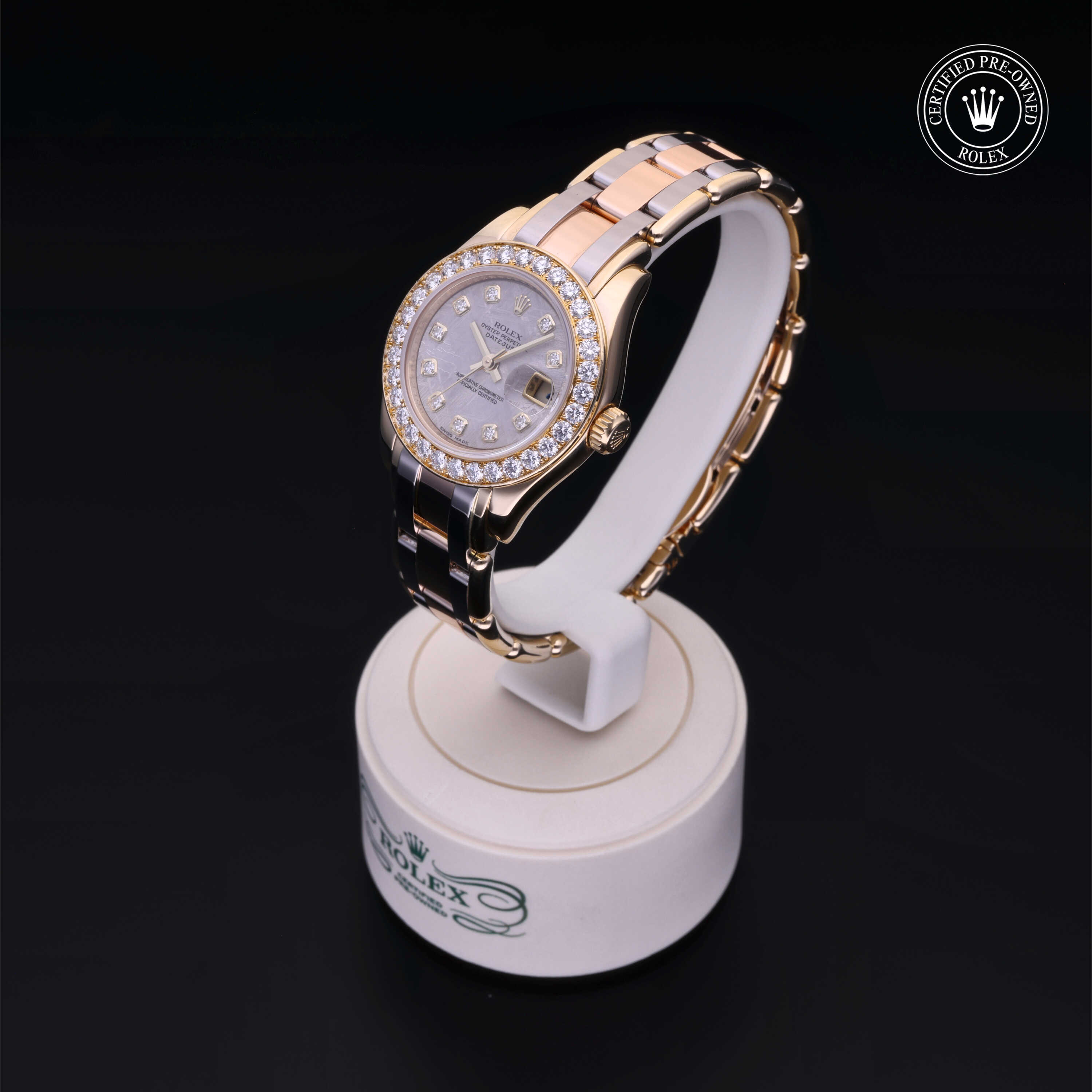 Oyster Perpetual Pearlmaster 29
