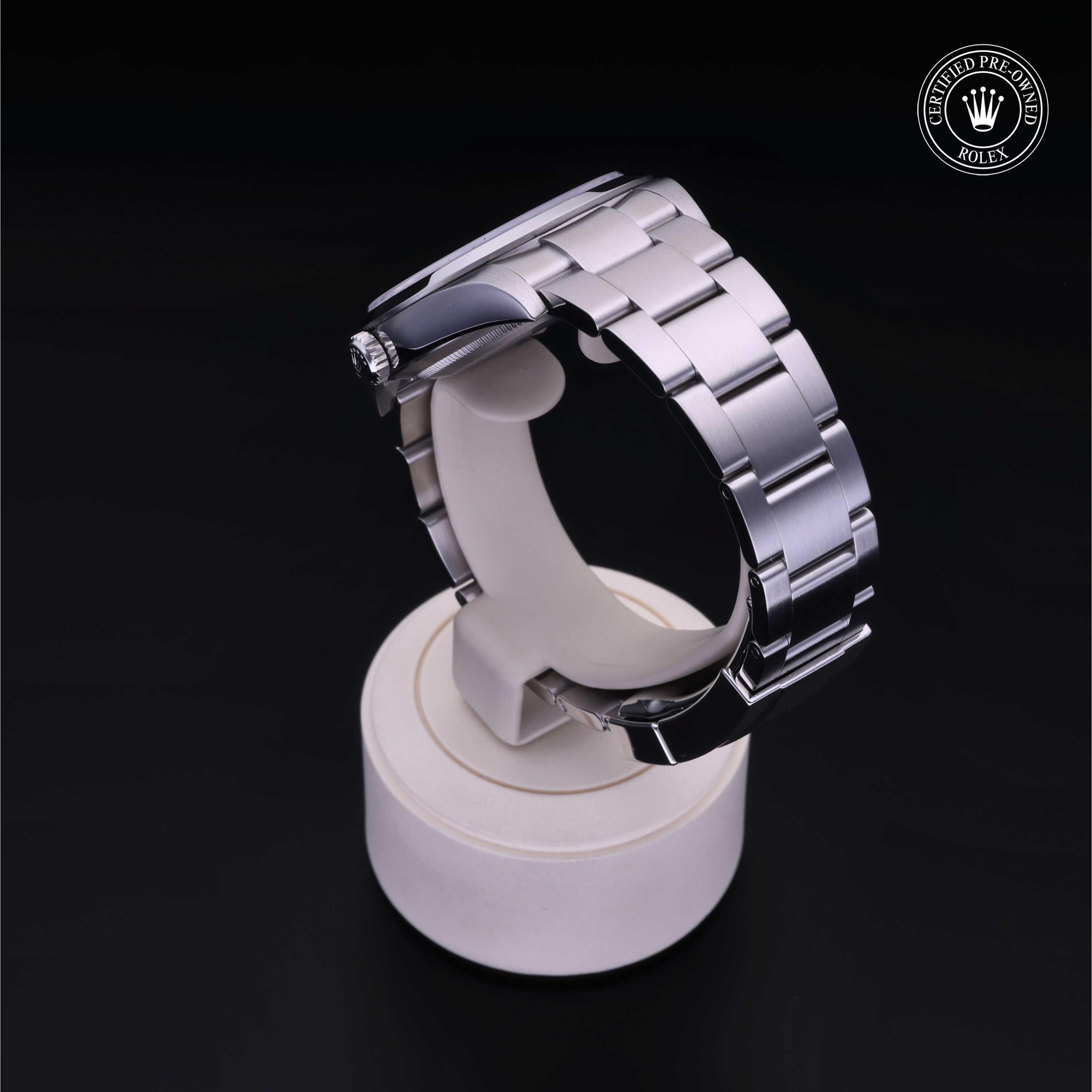 Oyster Perpetual Explorer