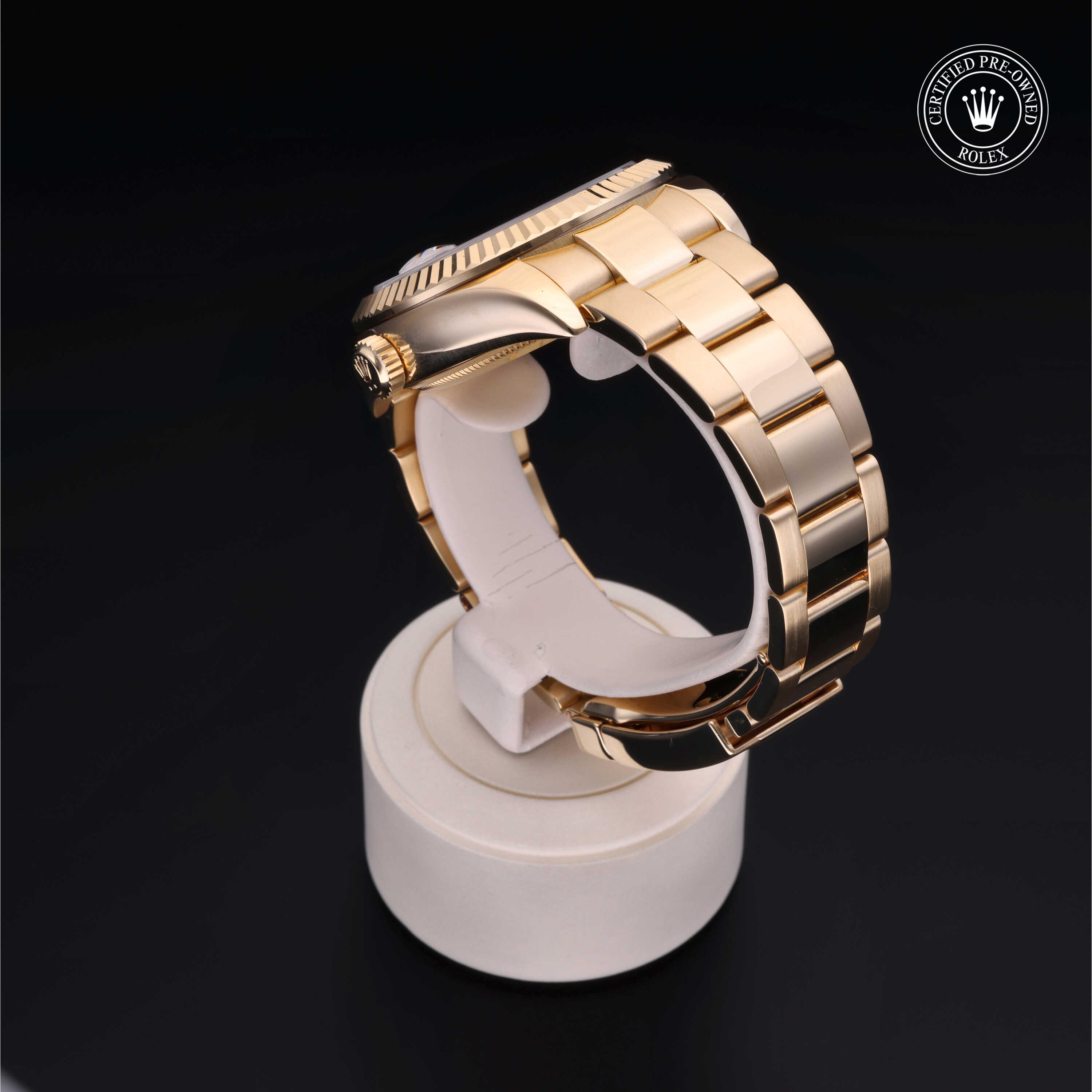 Oyster Perpetual Sky-Dweller