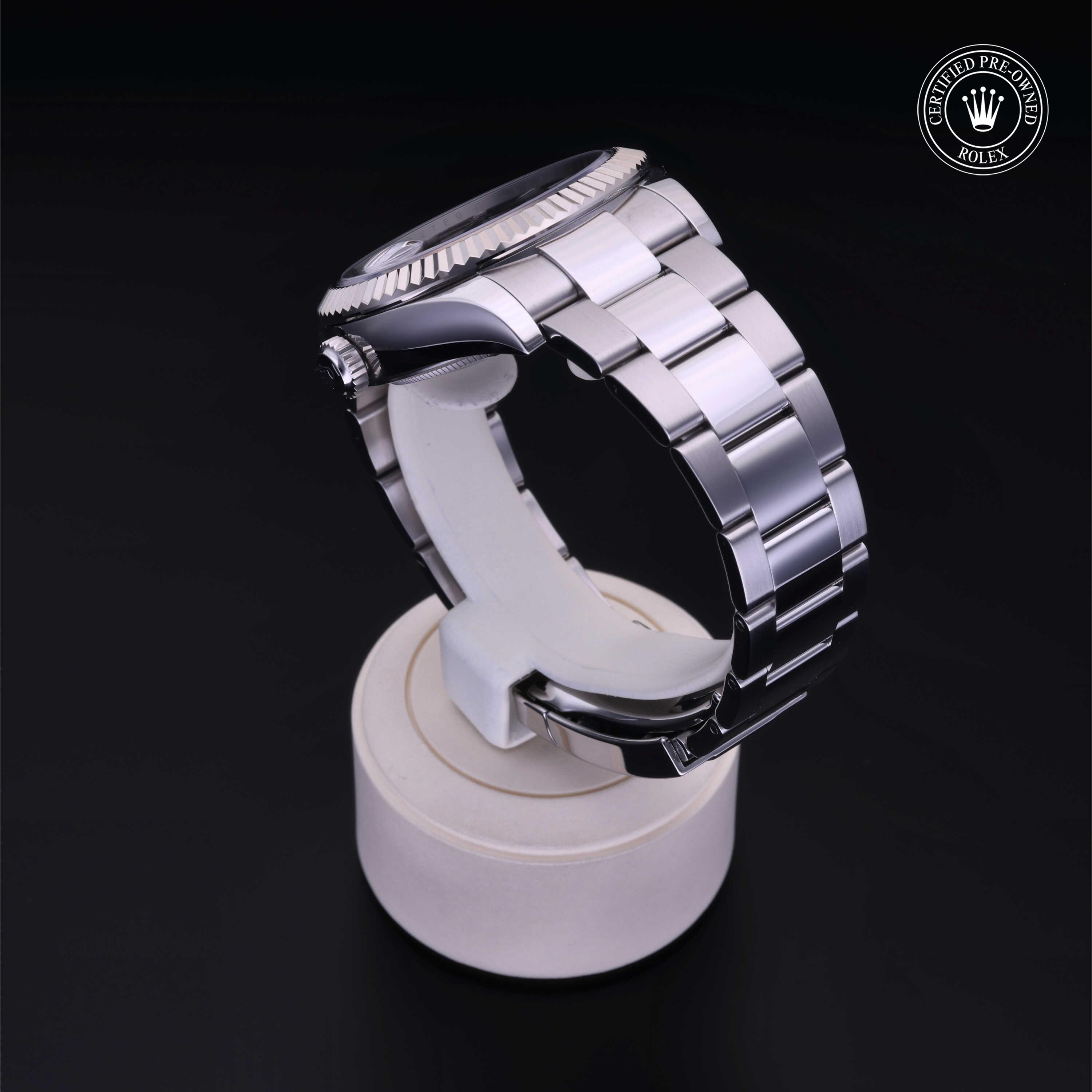 Oyster Perpetual Sky-Dweller