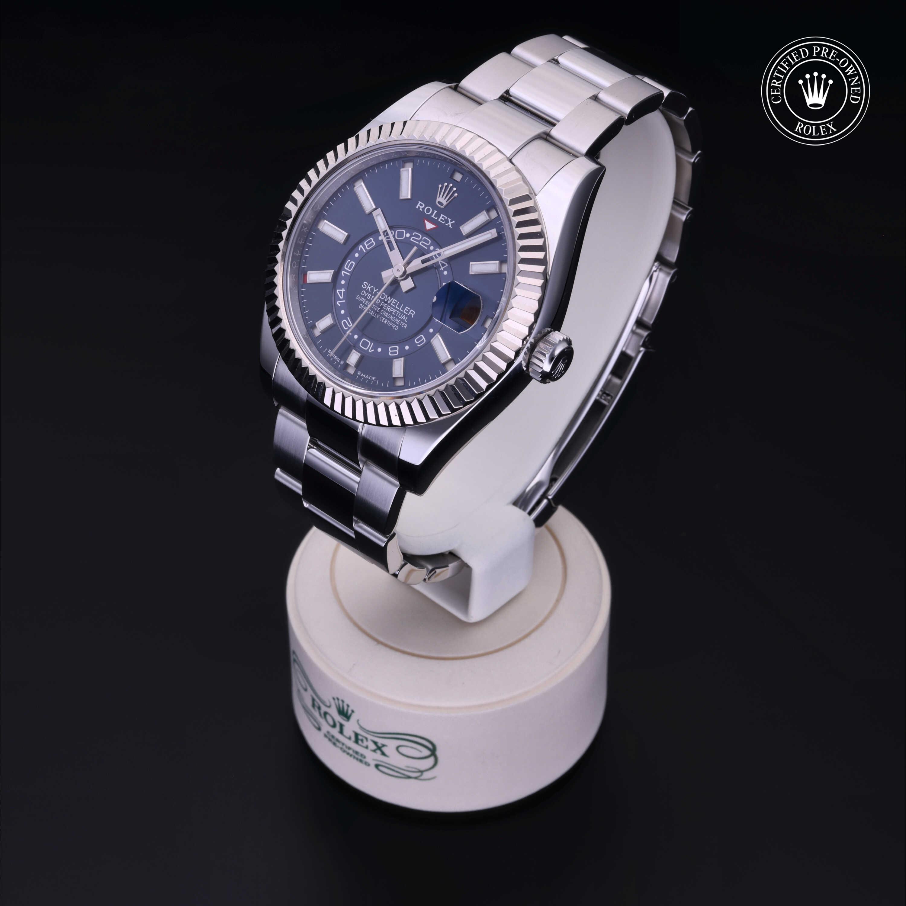 Oyster Perpetual Sky-Dweller