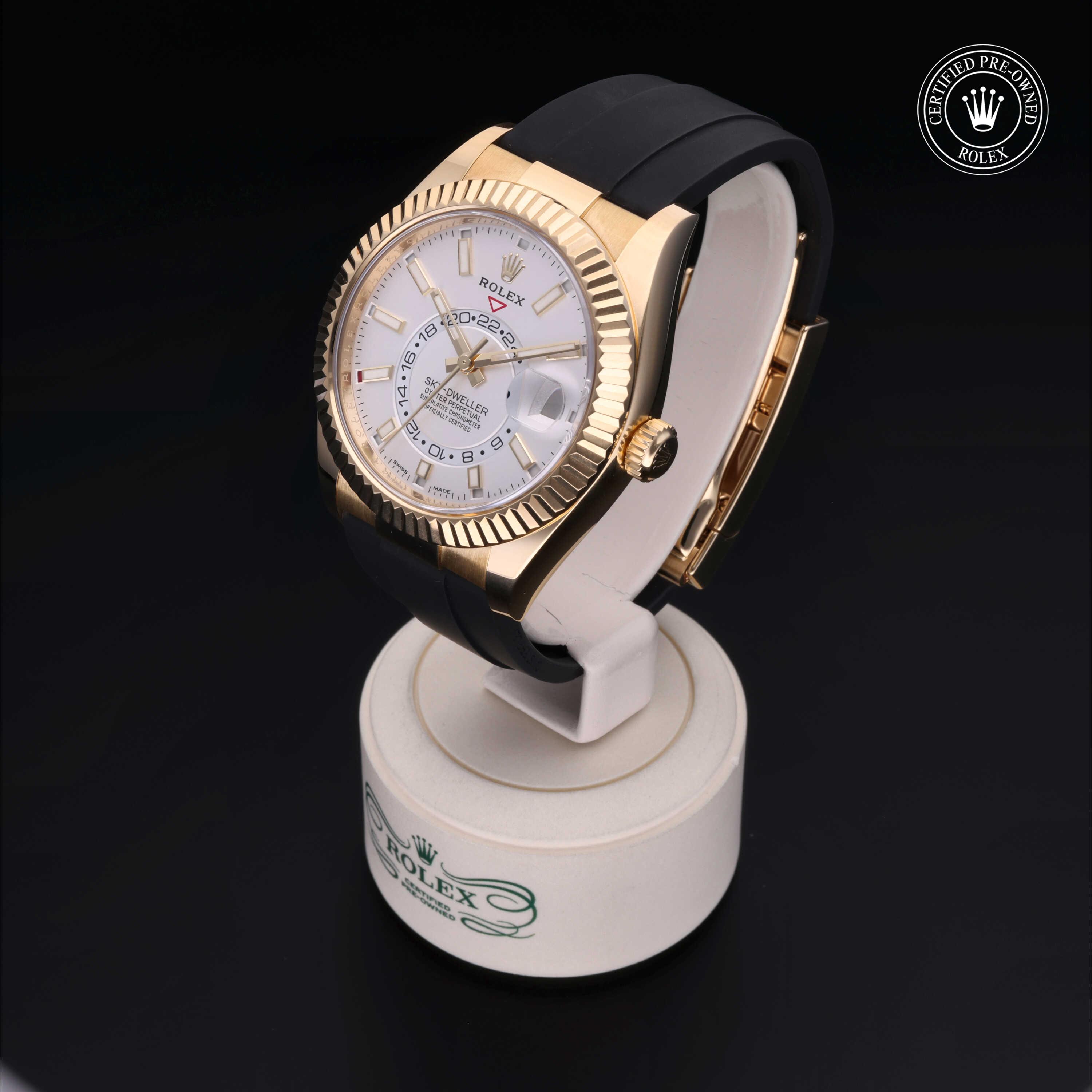 Oyster Perpetual Sky-Dweller