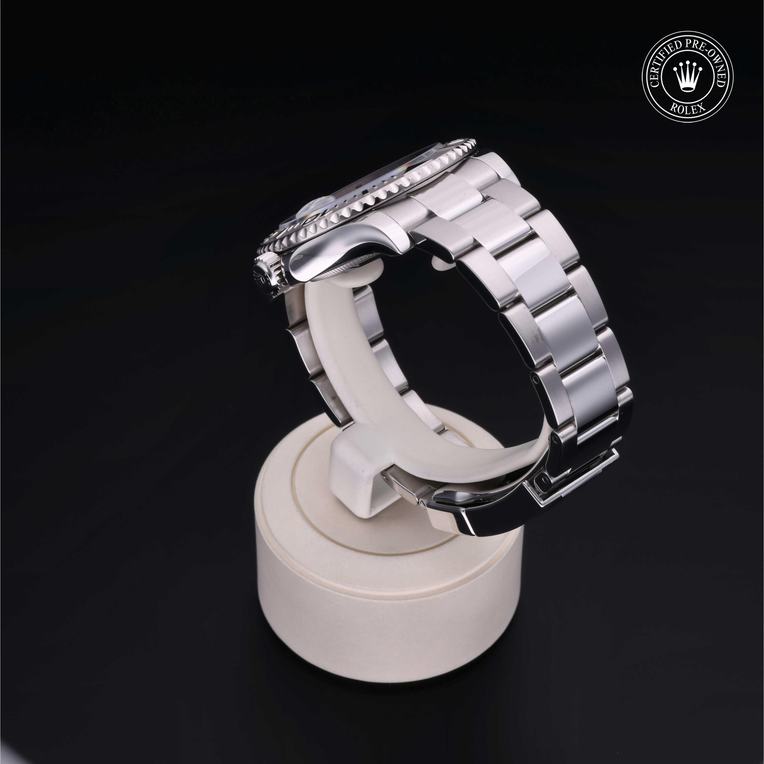 Oyster Perpetual Yacht-Master 40