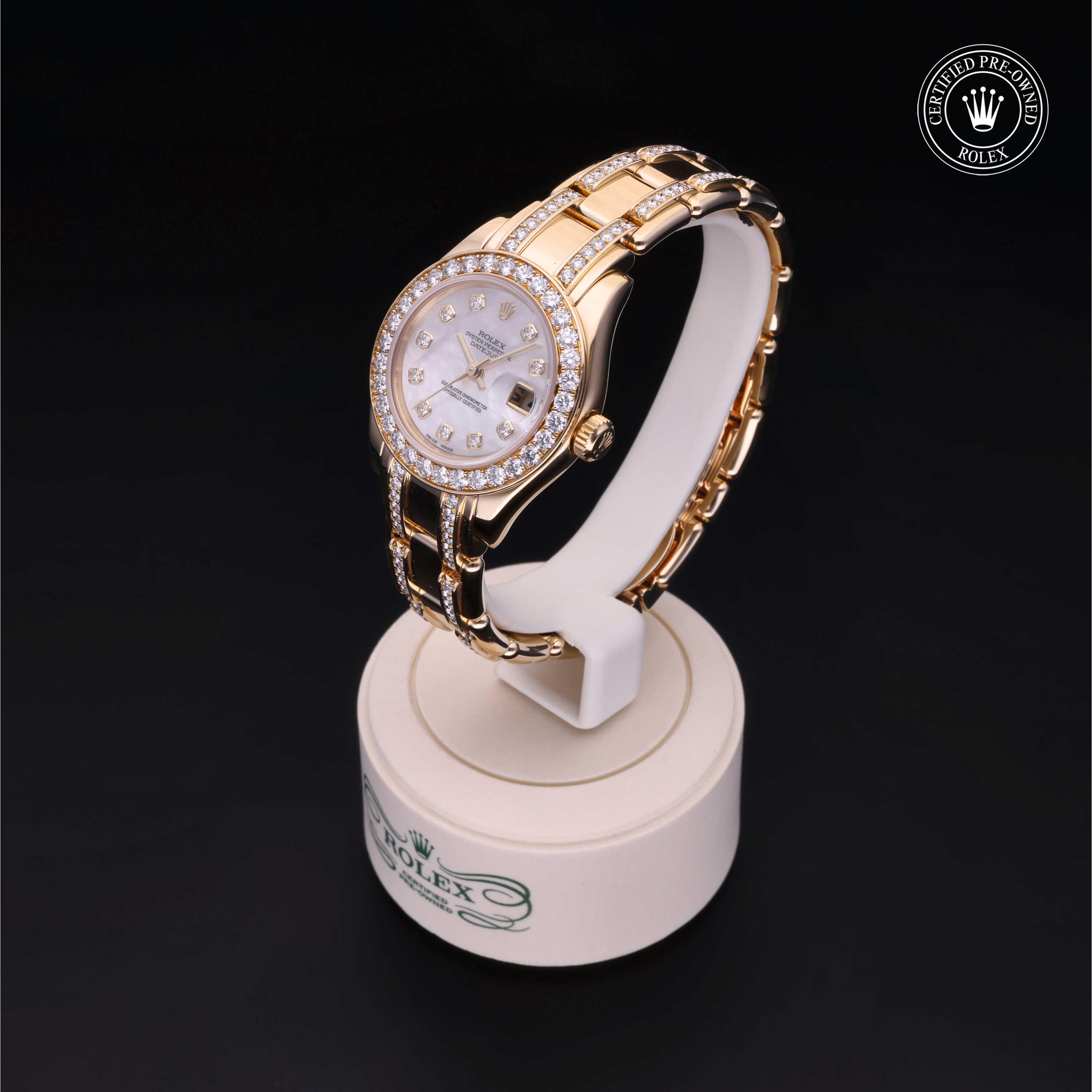 Oyster Perpetual Pearlmaster 29
