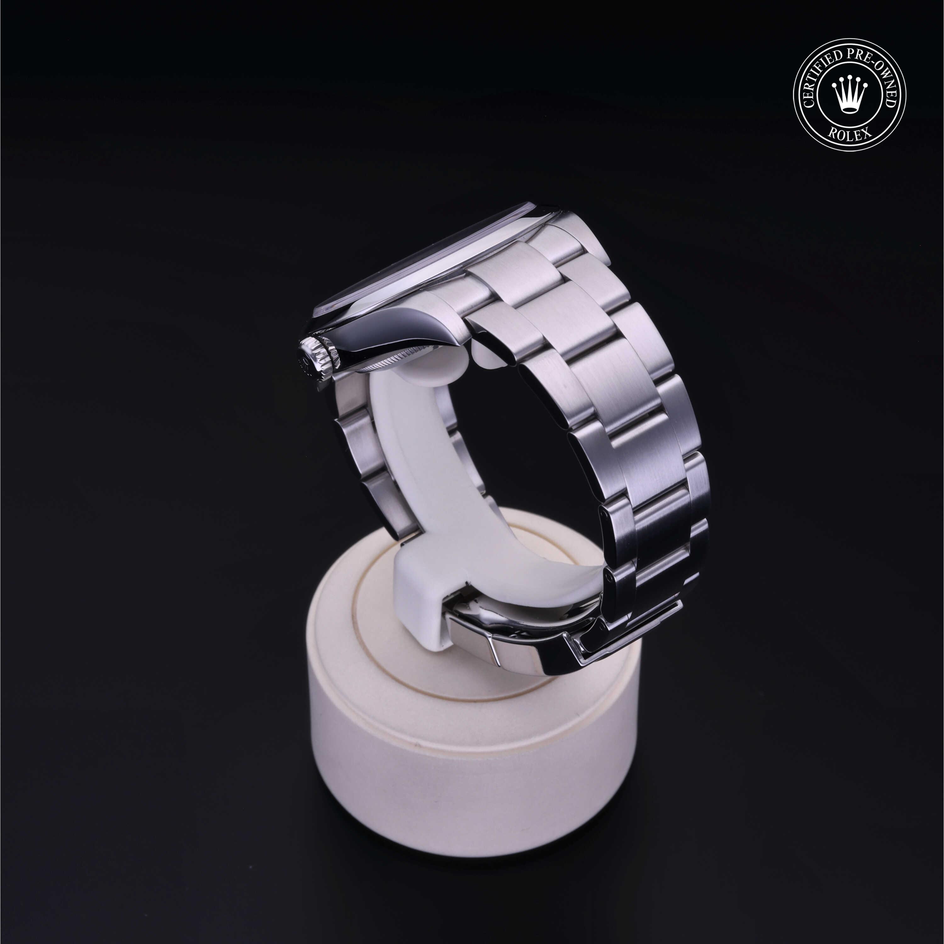 Oyster Perpetual Explorer