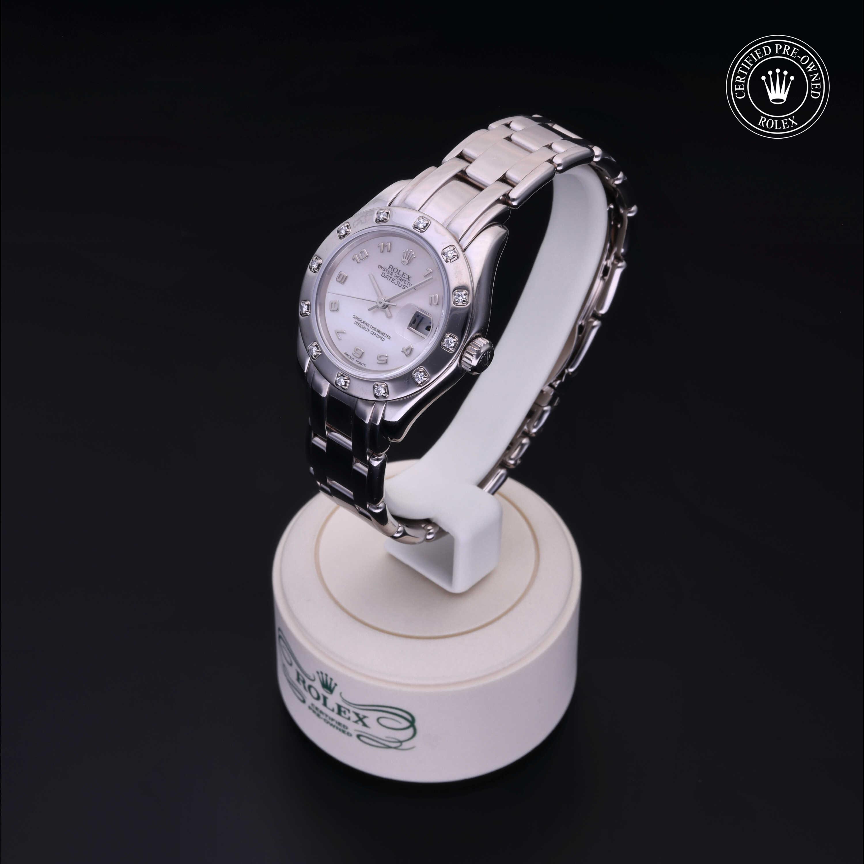 Oyster Perpetual Pearlmaster 29
