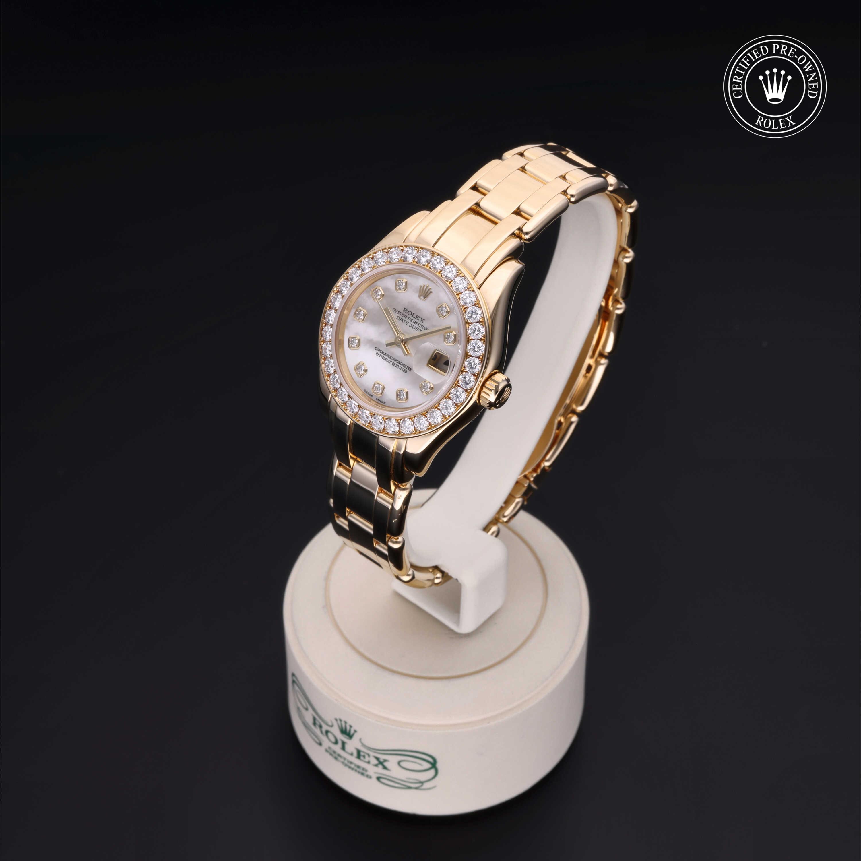 Oyster Perpetual Pearlmaster 29