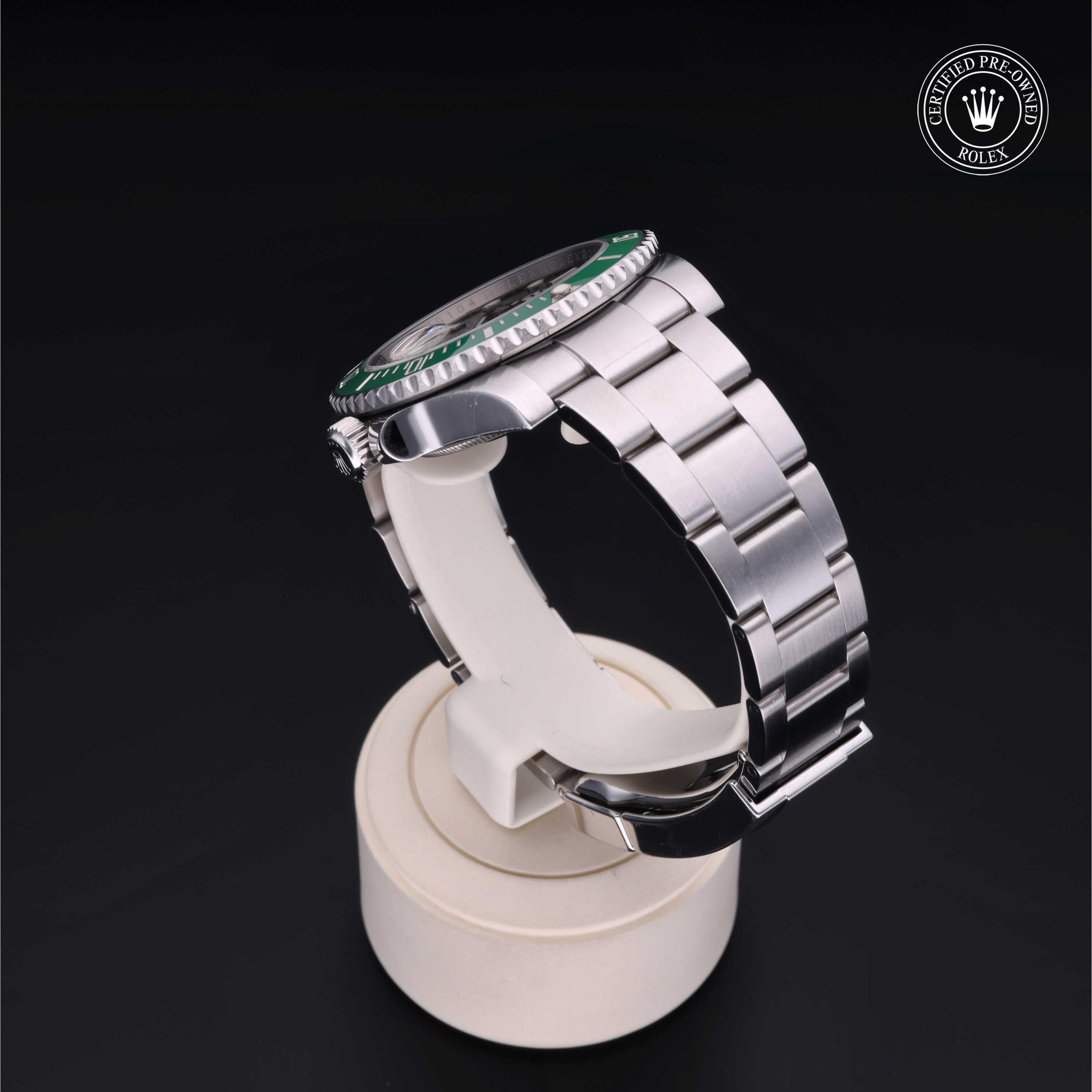 Oyster Perpetual Submariner Date