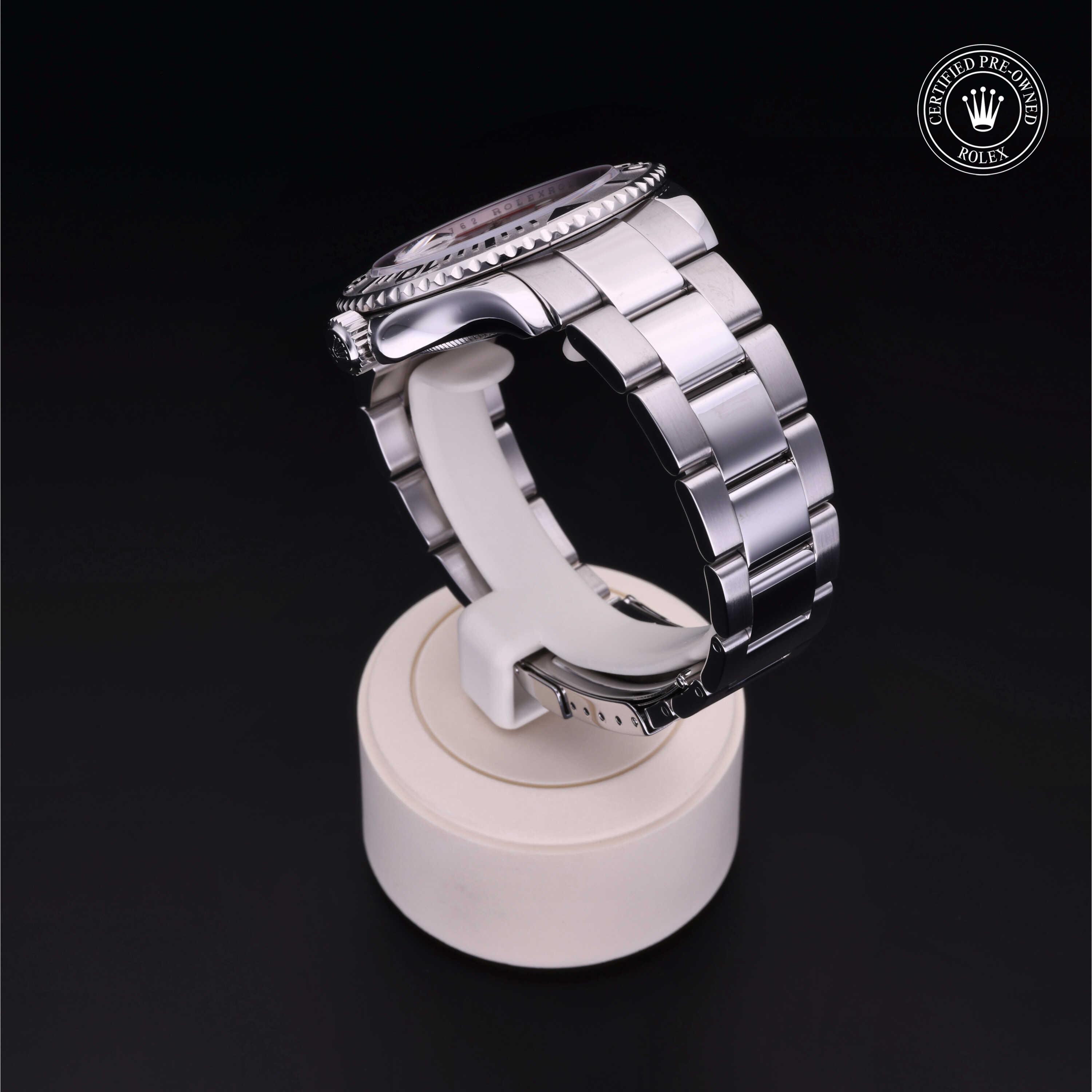 Oyster Perpetual Yacht-Master 40