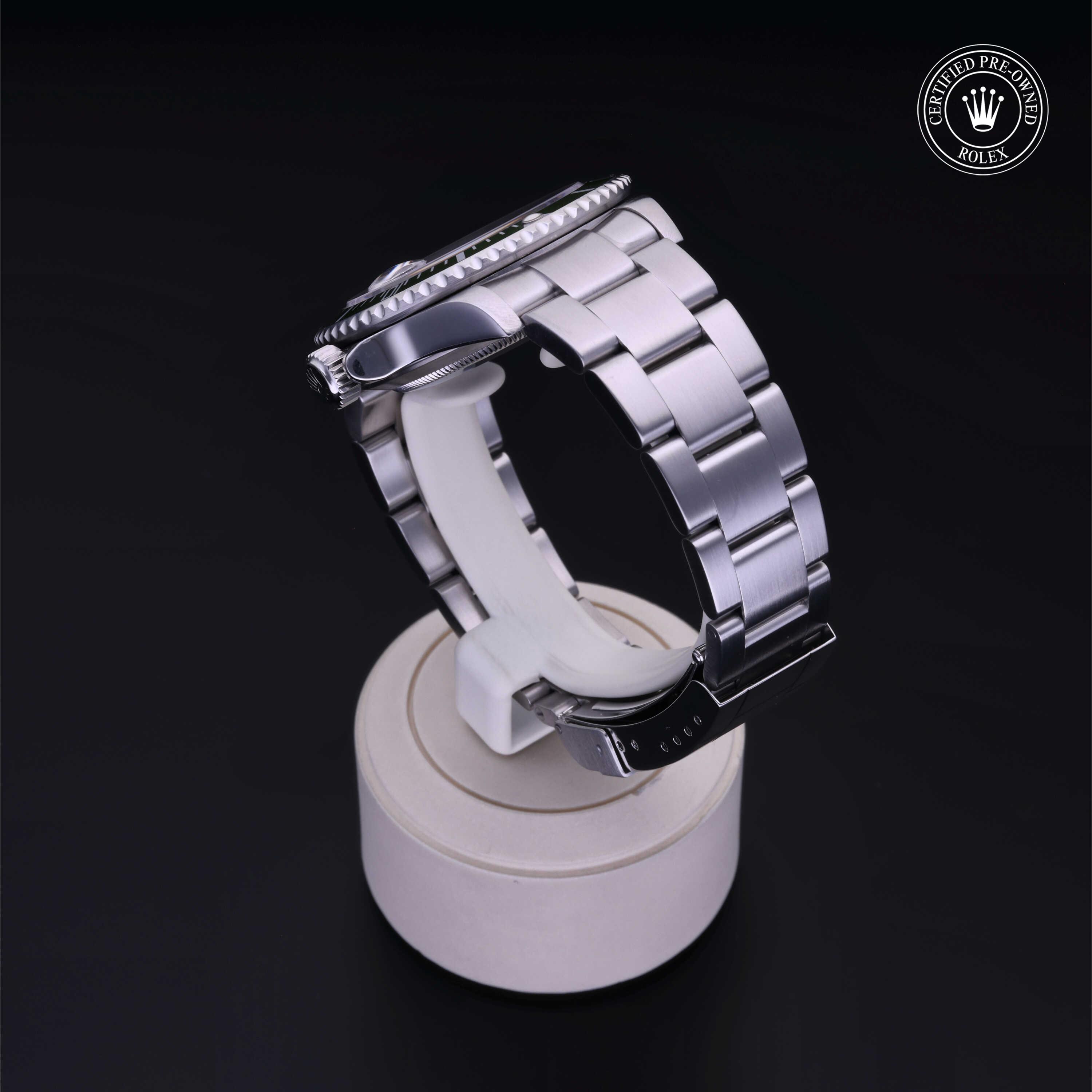 Oyster Perpetual Submariner Date
