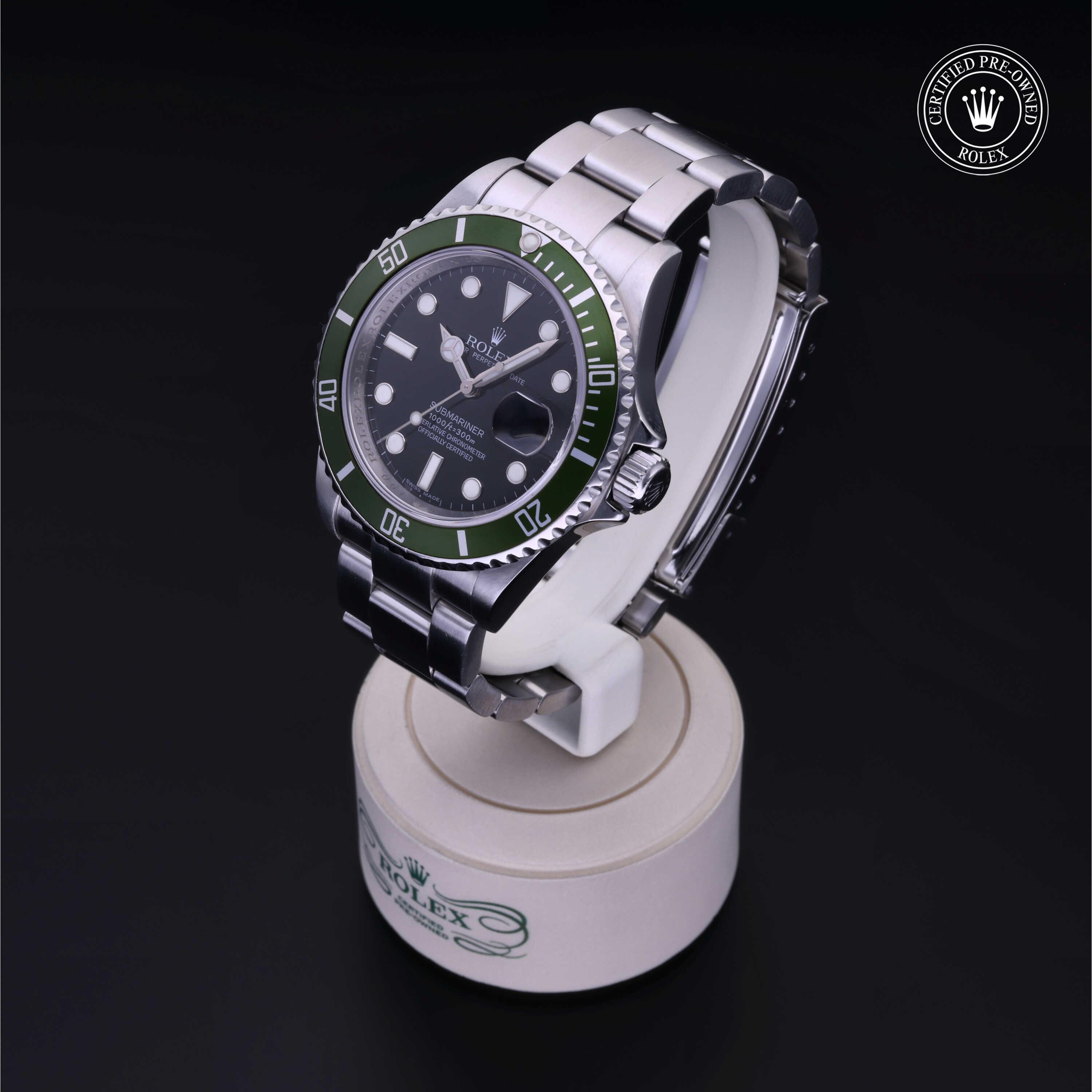 Oyster Perpetual Submariner Date