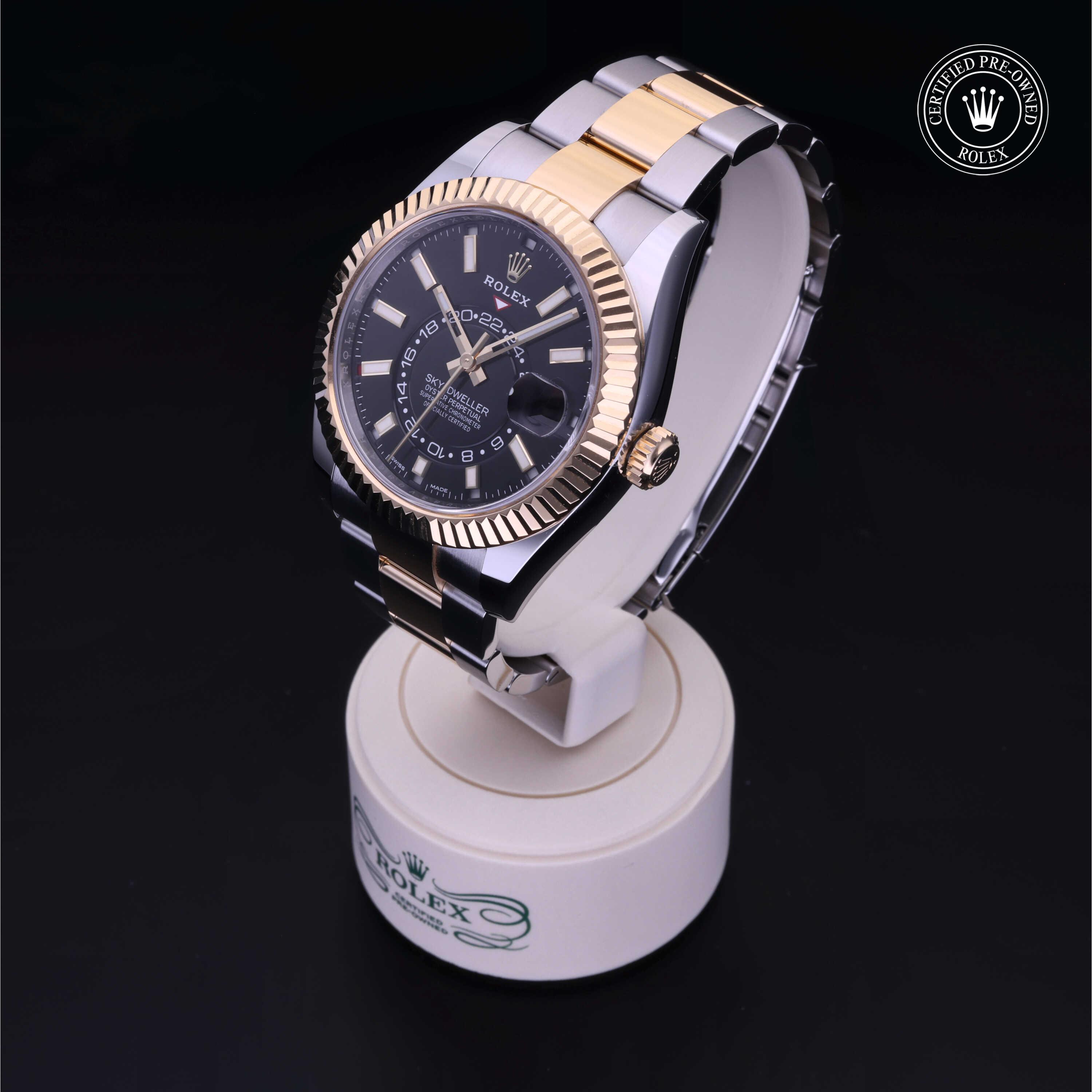 Oyster Perpetual Sky-Dweller