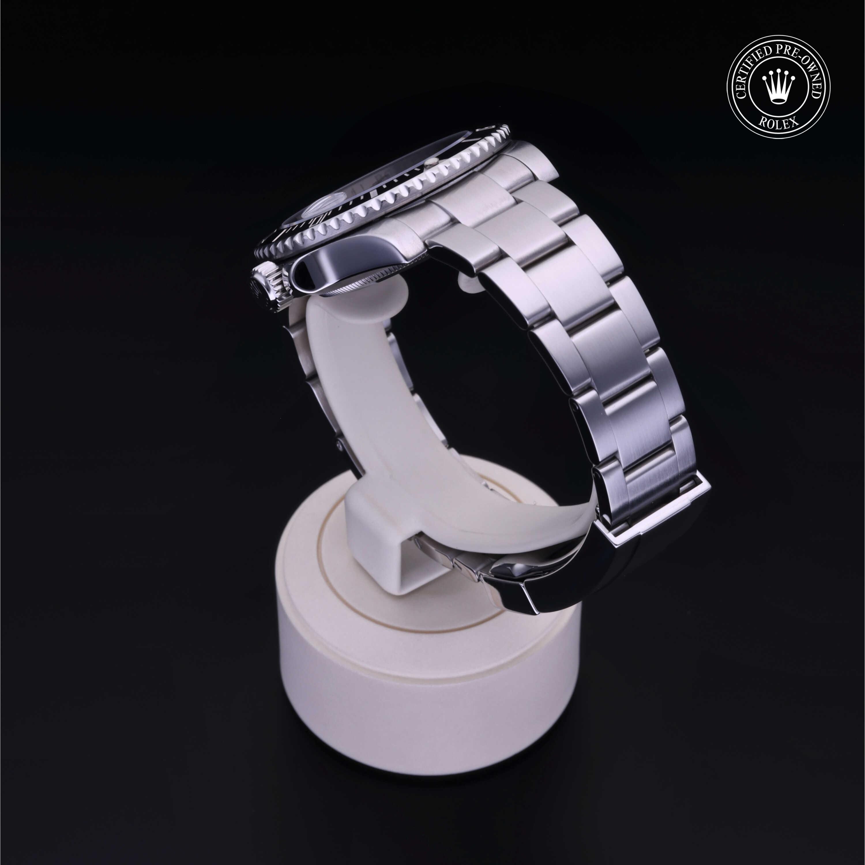 Oyster Perpetual Submariner Date