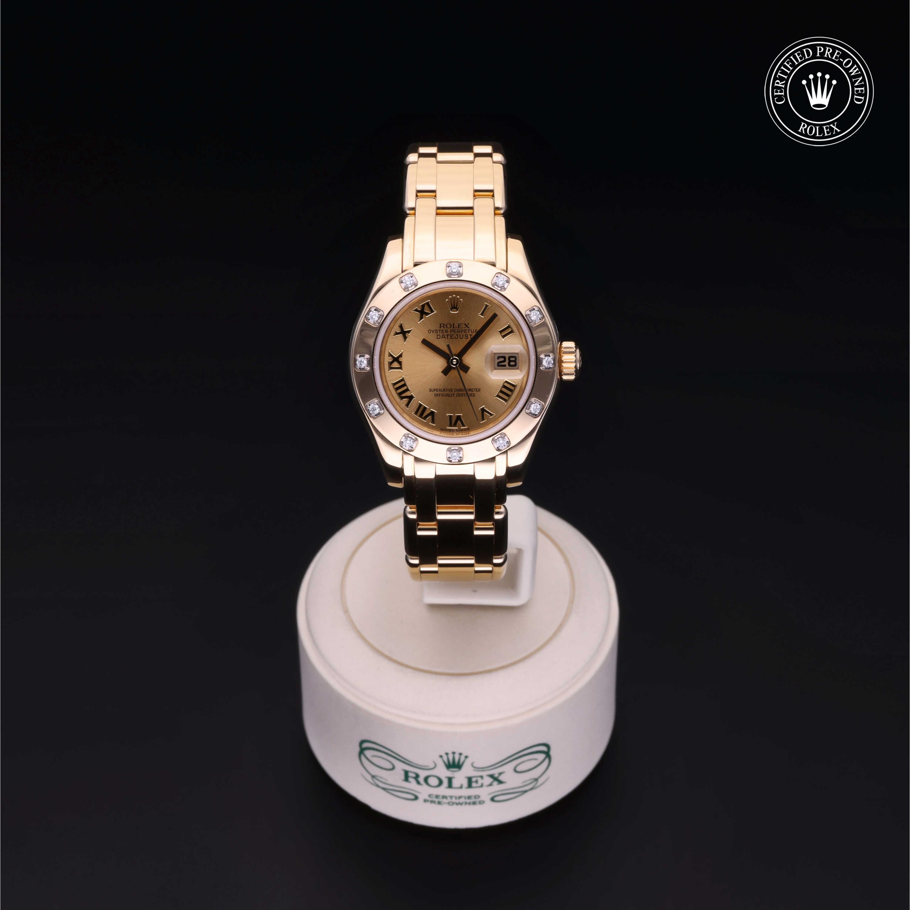 Oyster Perpetual Pearlmaster 29