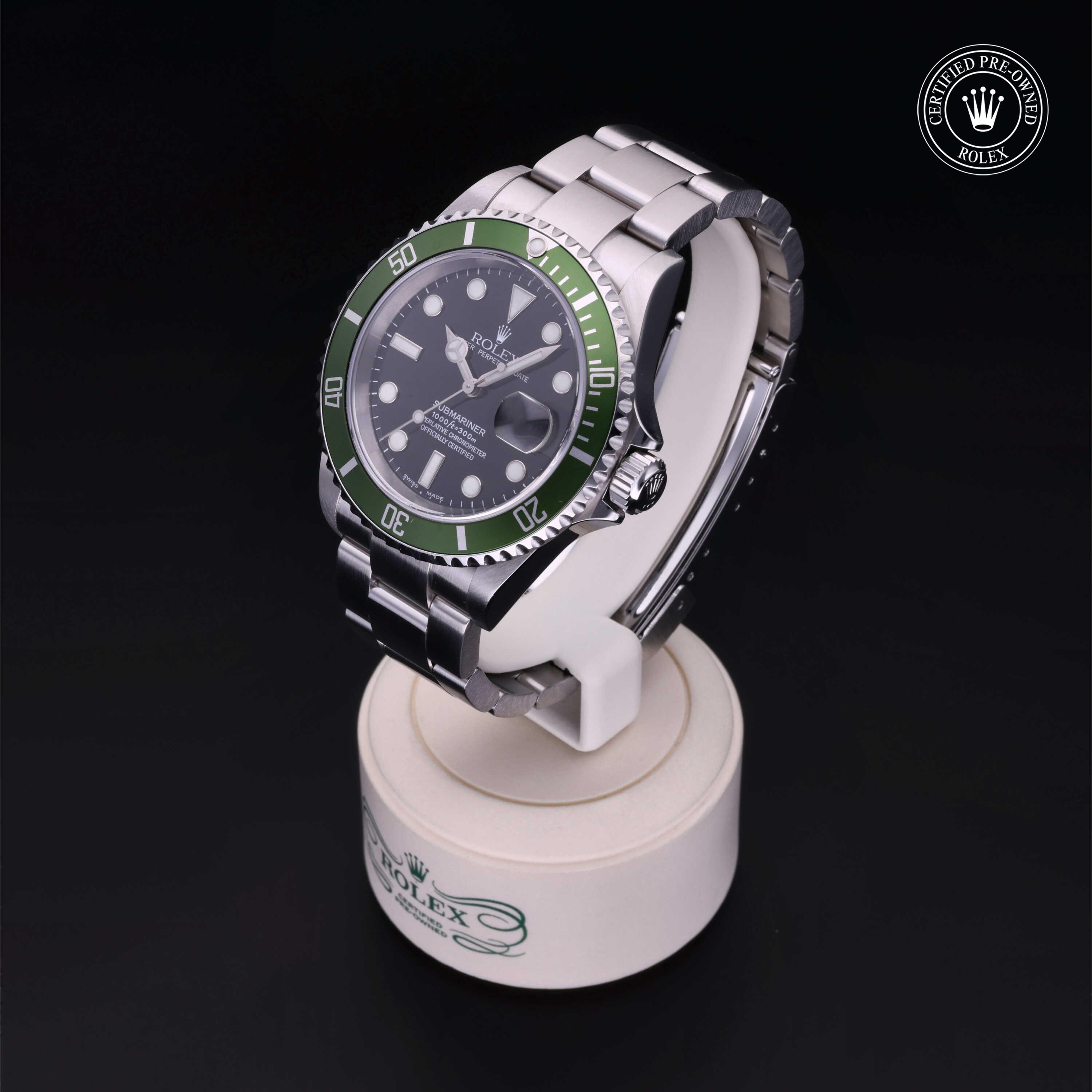 Oyster Perpetual Submariner Date